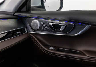 Подержанный автомобиль Chery Tiggo 8 Pro Max 2023 года (15 фото)