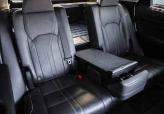 Подержанный автомобиль Lexus RX 2017 года (34 фото)