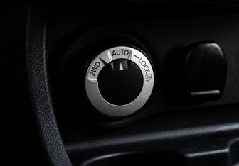 Подержанный автомобиль Renault Duster 2014 года (12 фото)