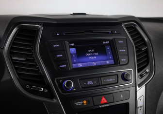 Подержанный автомобиль Hyundai Santa Fe 2016 года (16 фото)