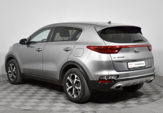 Подержанный автомобиль Kia Sportage 2020 года (7 фото)