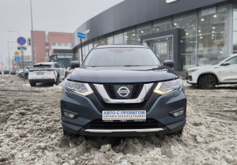 Подержанный автомобиль Nissan X-Trail 2019 года (2 фото)