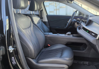 Подержанный автомобиль Chery Arrizo 8 2023 года (13 фото)