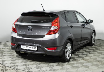 Подержанный автомобиль Hyundai Solaris Hatchback 2011 года (5 фото)