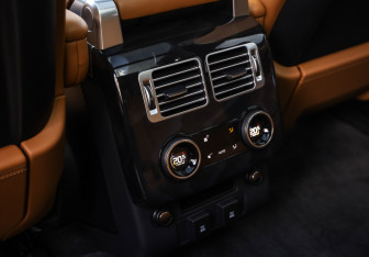 Подержанный автомобиль Land Rover Range Rover 2019 года (29 фото)