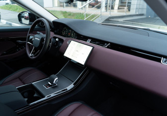 Новый Land Rover Range Rover Evoque 2025 (11 фото)