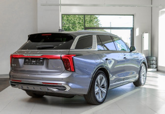 Новый Hongqi E-HS9 2022 (7 фото)