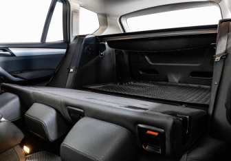 Подержанный автомобиль BMW X3 2013 года (27 фото)