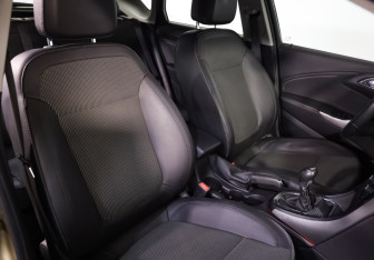 Подержанный автомобиль Opel Astra Hatchback 2012 года (17 фото)