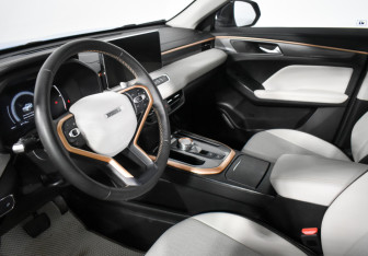 Подержанный автомобиль Haval Jolion 2024 года (9 фото)