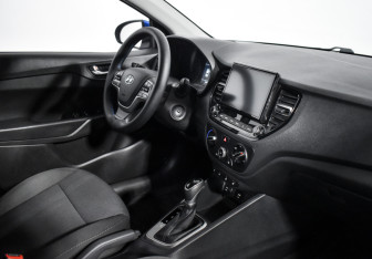 Подержанный автомобиль Hyundai Solaris Sedan 2020 года (13 фото)