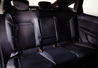 Подержанный автомобиль Renault Arkana 2020 года (22 фото)