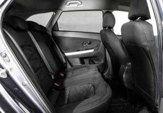 Подержанный автомобиль Kia Ceed Wagon 2018 года (17 фото)