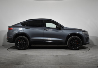 Подержанный автомобиль Geely Tugella 2024 года (4 фото)