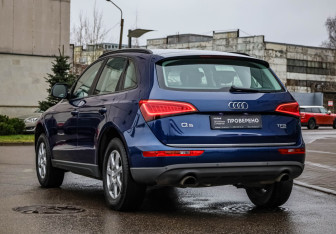 Подержанный автомобиль Audi Q5 2014 года (7 фото)