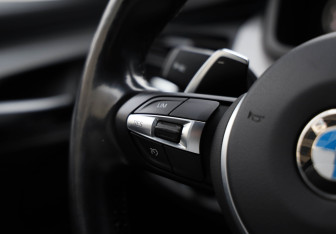 Подержанный автомобиль BMW X6 2018 года (17 фото)