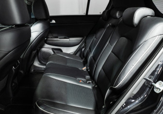 Подержанный автомобиль Kia Sportage 2019 года (10 фото)