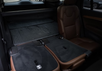 Подержанный автомобиль Volvo XC90 2019 года (26 фото)