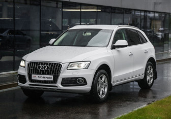 Подержанный автомобиль Audi Q5 2014 года (3 фото)