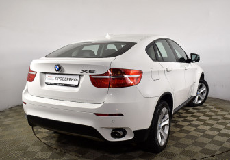 Подержанный автомобиль BMW X6 2012 года (4 фото)