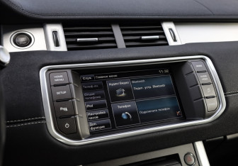 Подержанный автомобиль Land Rover Range Rover Evoque 2014 года (23 фото)