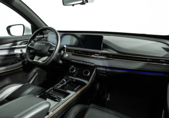 Подержанный автомобиль Exeed LX 2024 года (9 фото)