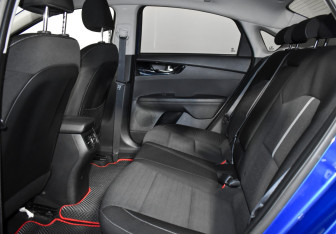 Подержанный автомобиль Kia Cerato Sedan 2021 года (11 фото)