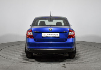 Подержанный автомобиль Skoda Rapid Liftback 2019 года (6 фото)
