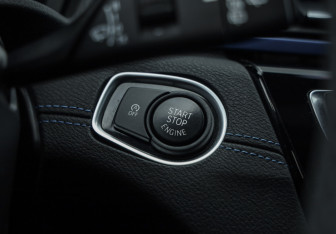 Подержанный автомобиль BMW X1 2020 года (22 фото)