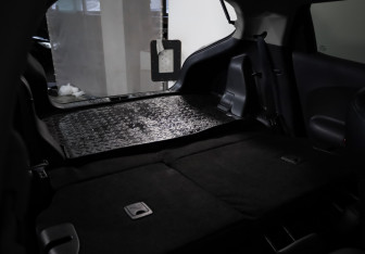 Подержанный автомобиль Nissan Juke 2011 года (27 фото)