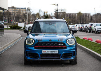 Подержанный автомобиль MINI Countryman 2021 года (4 фото)