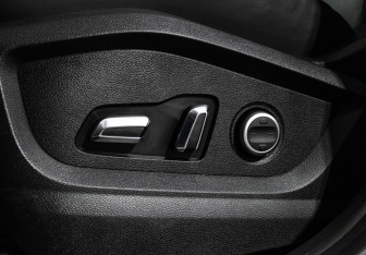 Подержанный автомобиль Exeed LX 2022 года (21 фото)