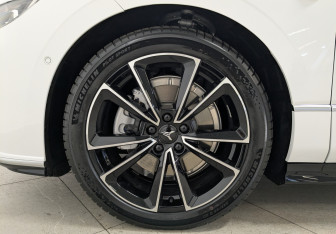 Новый Voyah Passion 2025 (7 фото)