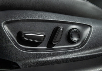 Подержанный автомобиль Toyota Camry Sedan 2021 года (18 фото)