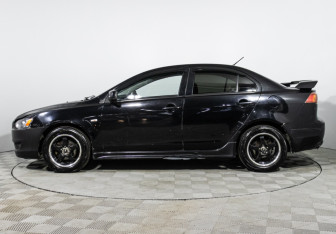 Подержанный автомобиль Mitsubishi Lancer Sedan 2008 года (8 фото)