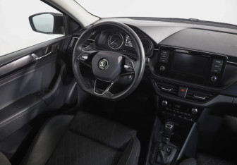 Подержанный автомобиль Skoda Rapid Liftback 2020 года (8 фото)