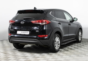 Подержанный автомобиль Hyundai Tucson 2017 года (5 фото)