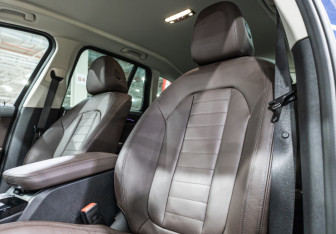 Подержанный автомобиль BMW X3 2020 года (14 фото)