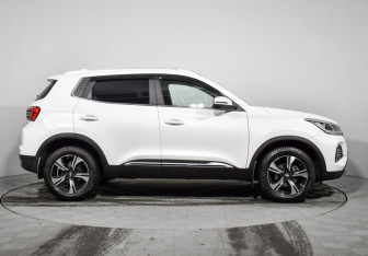 Подержанный автомобиль Chery Tiggo 4 Pro 2023 года (4 фото)