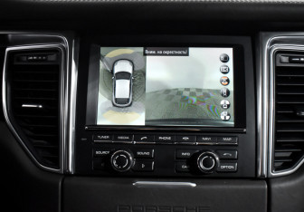 Подержанный автомобиль Porsche Macan 2015 года (19 фото)