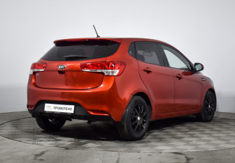 Подержанный автомобиль Kia Rio Hatchback 2016 года (5 фото)