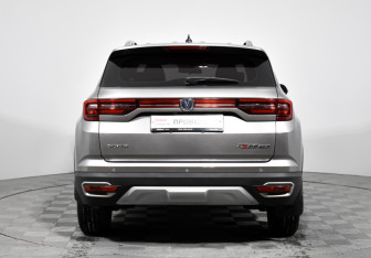 Подержанный автомобиль Changan CS35PLUS 2019 года (6 фото)