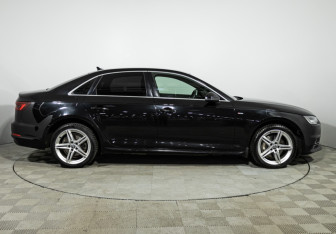 Подержанный автомобиль Audi A4 Sedan 2018 года (4 фото)