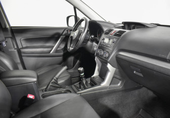 Подержанный автомобиль Subaru Forester Suv 2014 года (12 фото)