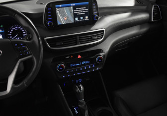 Подержанный автомобиль Hyundai Tucson 2018 года (25 фото)