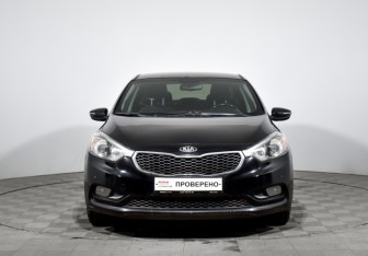 Подержанный автомобиль Kia Cerato Sedan 2014 года (2 фото)