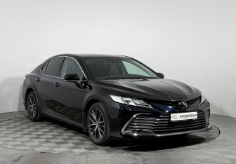 Подержанный автомобиль Toyota Camry Sedan 2022 года (3 фото)