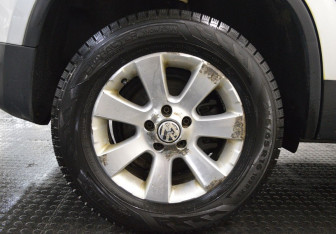 Подержанный автомобиль Volkswagen Tiguan 2011 года (9 фото)