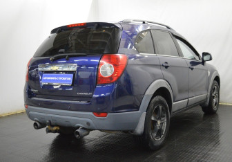 Подержанный автомобиль Chevrolet Captiva 2008 года (5 фото)