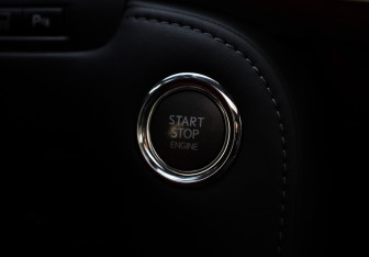 Подержанный автомобиль Lexus LX 2016 года (20 фото)